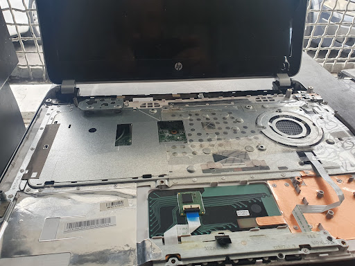 CENTRO DE SERVICIO Y REPARACION DE PC Y LAPTOPS