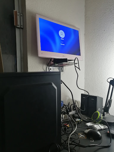 Reparación y Mantenimiento a Microcomputo LuVa