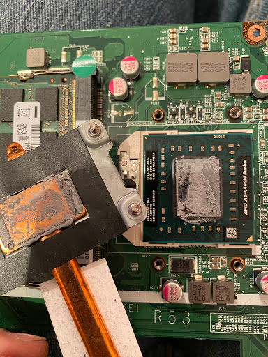 Reparación de Computadoras y Celulares