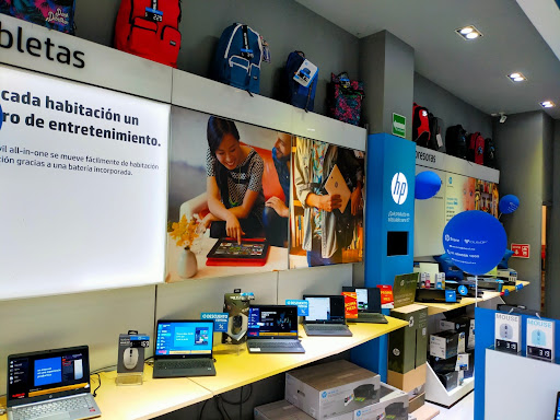 HP Store Plaza Centella - Con Centro de Soporte Técnico