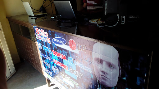 Reparación Y Mantenimiento De Computo "Huitzuco"