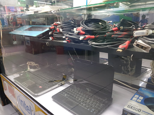 IGeek, Reparación de Computadoras e Internet