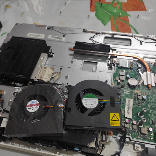 Reparación de Computadoras🖥️ y Laptops💻 en Querétaro - CompuLap Center⌨️
