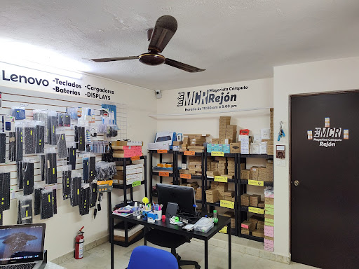 MCR Rejón - Reparación y mantenimiento de laptops - computadoras - Windows - MacBook - venta de cargadores Laptop