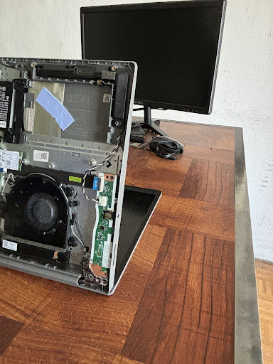 REPARACION SERVICIO LAPTOPS ( Labcom CC)