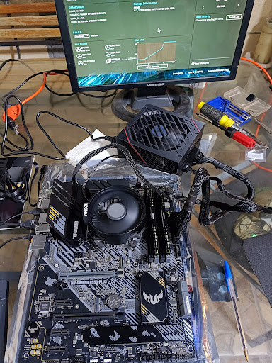 REPARACIÓN DE COMPUTADORAS PC´s CONSTANTIN